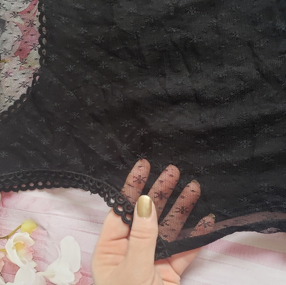 Ake lace and tulle peplum top. Black, Size small. - Picture 15 of 15